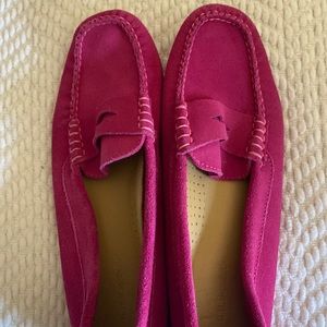 Worn twice, in good condition
